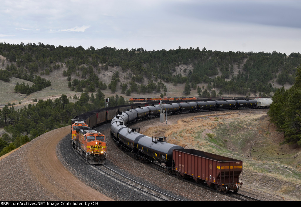 BNSF 5622/5838/9285/8576/6315/9052